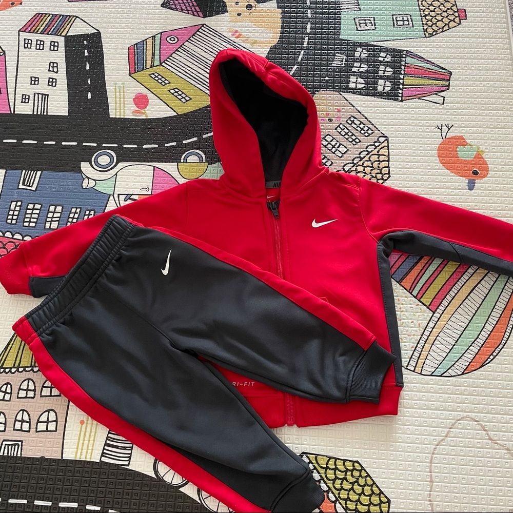 Nike Toddler 18 M Tracksuit